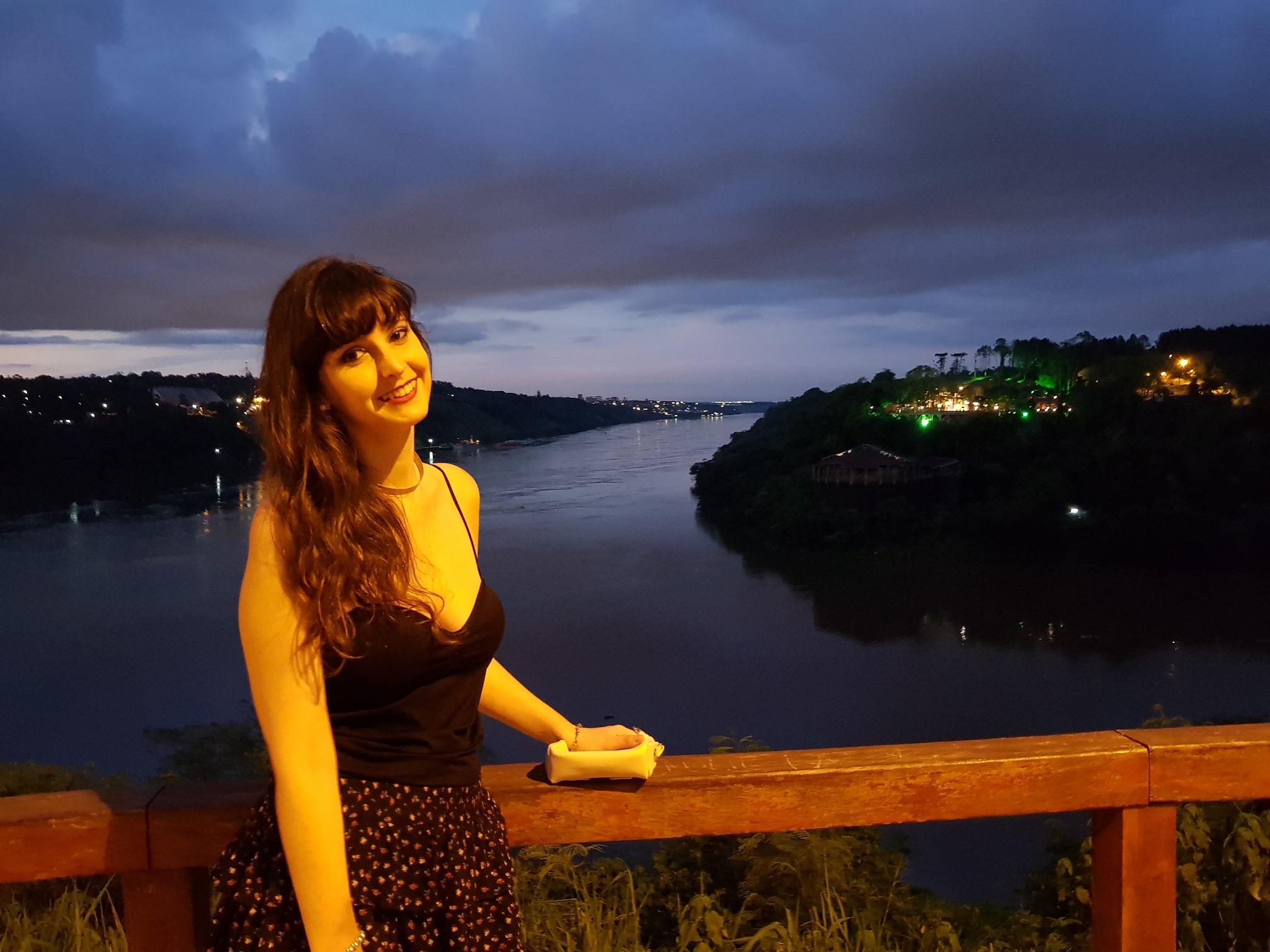O que fazer em Foz do Iguaçu a noite Marco das Três Fronteiras